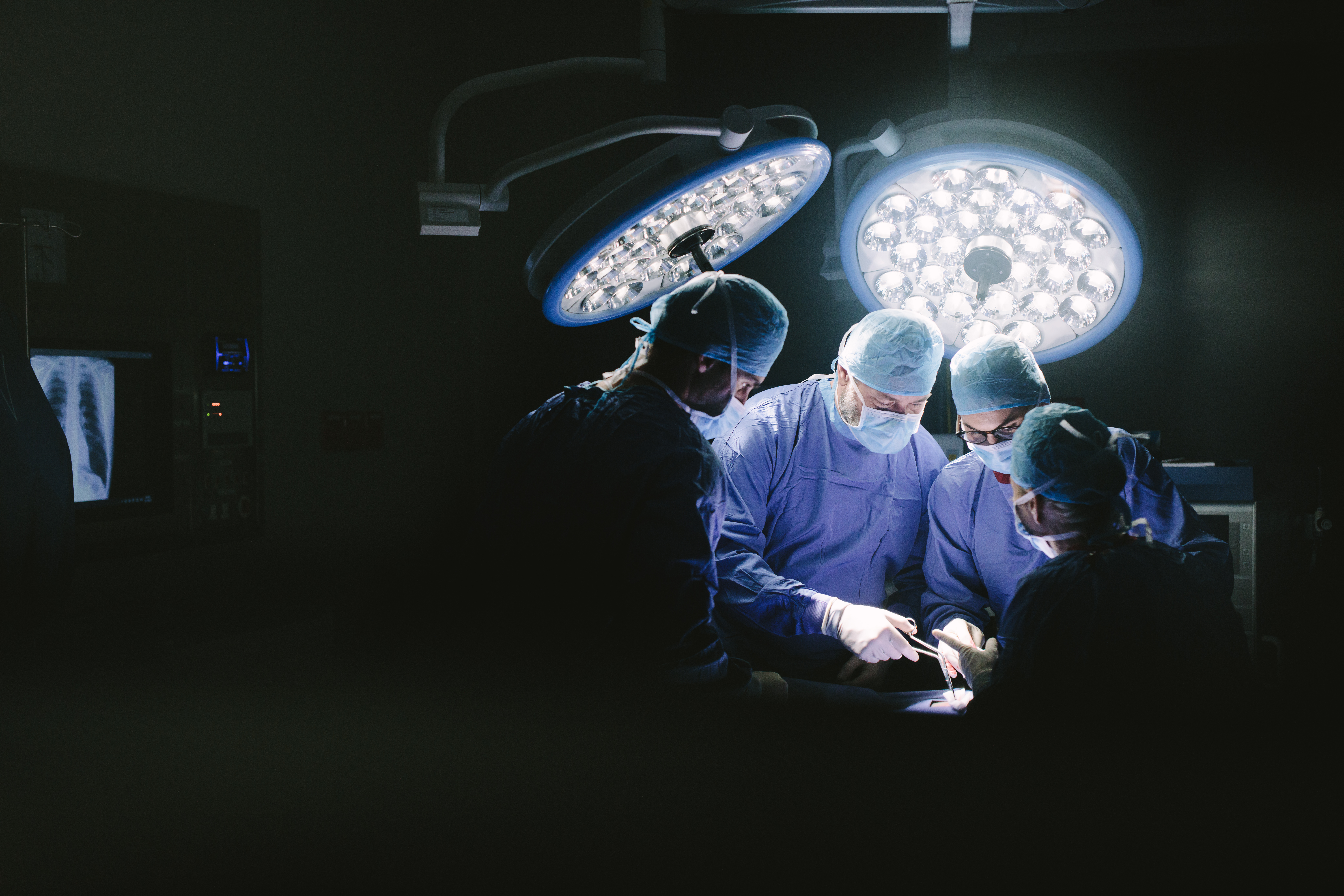Operating theatres. Fast track хирургия. Фото операционной в больнице от первого лица. Fast в медицине.